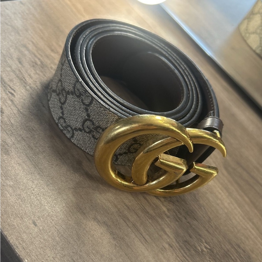 Gucci Men's Brown Belt with Gold Buckle